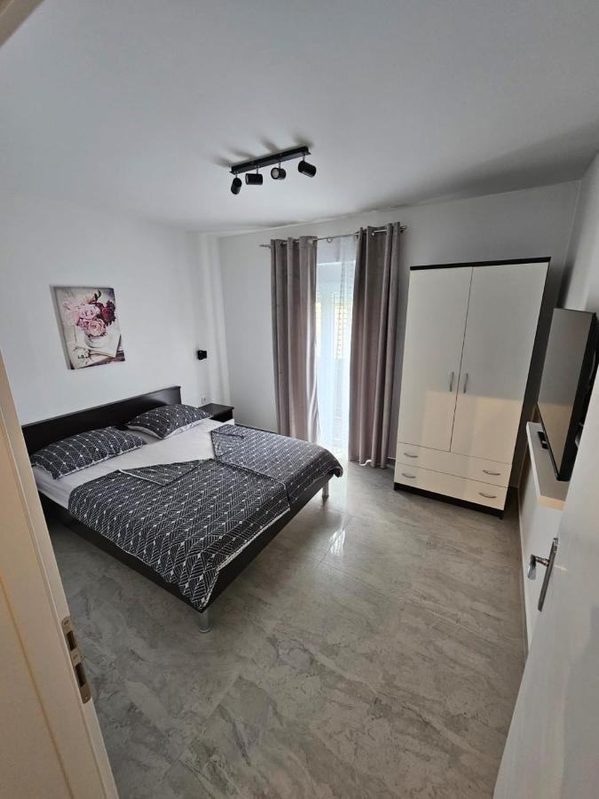 Apartments Miriam Srima Vodice Ngoại thất bức ảnh