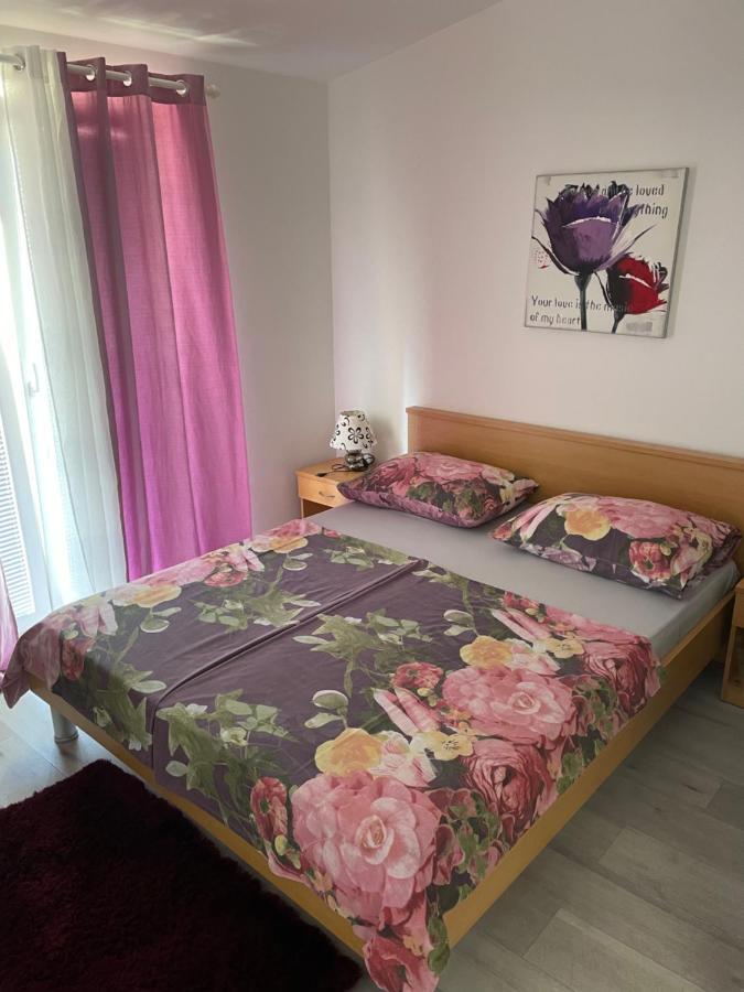 Apartments Miriam Srima Vodice Ngoại thất bức ảnh