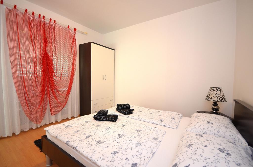 Apartments Miriam Srima Vodice Ngoại thất bức ảnh